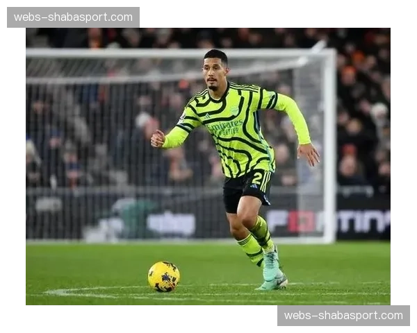 消息:阿森纳后卫萨利巴累计黄牌停赛,球队定位球防守高度受损 消息:阿森纳后卫萨利巴累计黄牌停赛,球队定位球防守高度受损