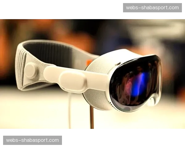 报道:多伦多丰业银行体育馆启用多语言实时字幕AR眼镜租赁服务